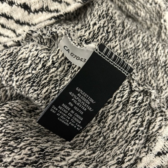 Zac & Rachel Top 1X - Picture 7 of 11